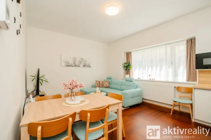 Pronájem bytu 2+kk, Praha - Libeň, Nad Rokoskou, 38 m2