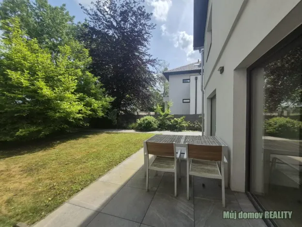 Pronájem rodinného domu, Praha - Klánovice, Smidarská, 120 m2