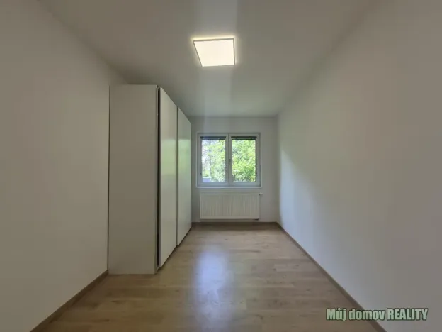 Pronájem rodinného domu, Praha - Klánovice, Smidarská, 120 m2