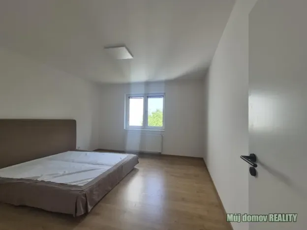 Pronájem rodinného domu, Praha - Klánovice, Smidarská, 120 m2