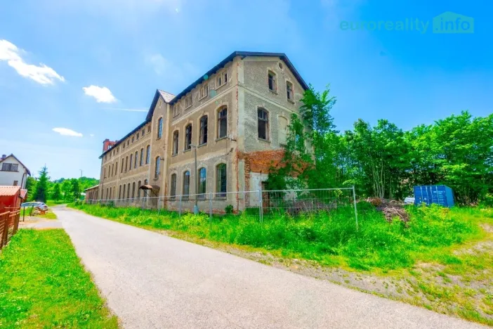 Prodej výrobních prostor, Mikulášovice, 1450 m2