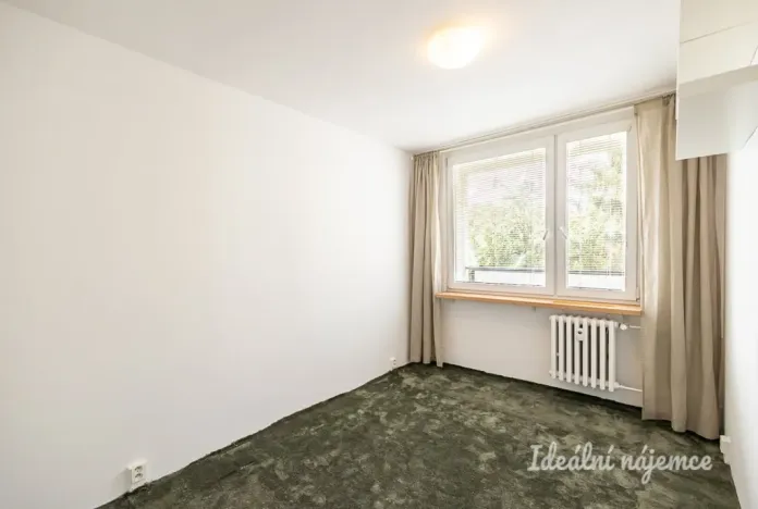 Pronájem bytu 2+kk, Praha - Krč, Točitá, 39 m2