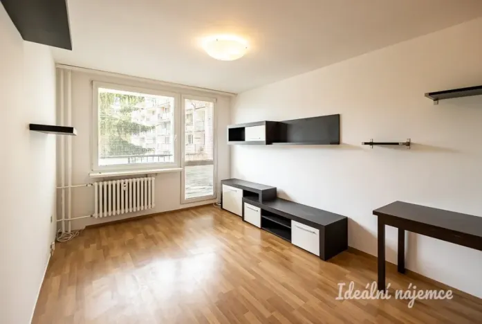 Pronájem bytu 2+kk, Praha - Krč, Točitá, 39 m2