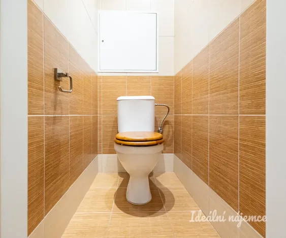 Pronájem bytu 2+kk, Praha - Krč, Točitá, 39 m2