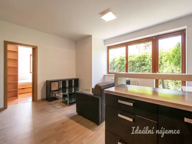 Pronájem bytu 3+kk, Praha - Uhříněves, V kuťatech, 62 m2