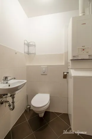 Pronájem bytu 3+kk, Praha - Uhříněves, V kuťatech, 62 m2