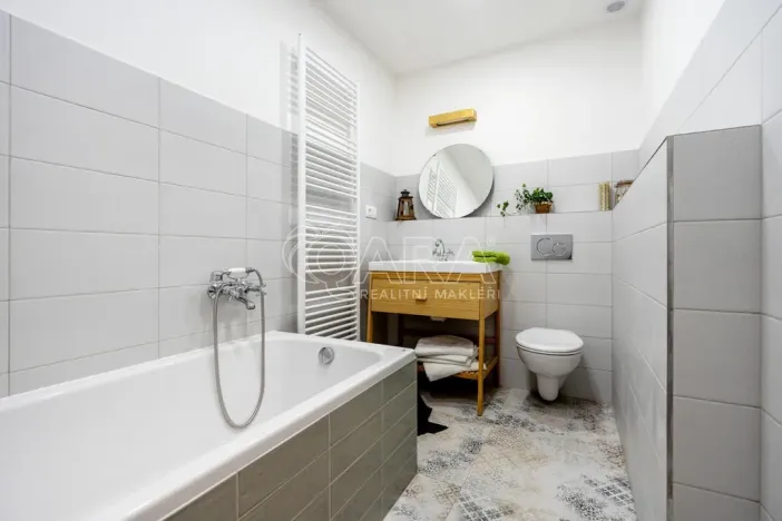Prodej bytu 1+1, Praha - Vinohrady, Šumavská, 60 m2