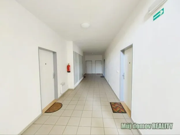 Pronájem bytu 1+kk, Holubice - Kozinec, K Višňovce, 40 m2