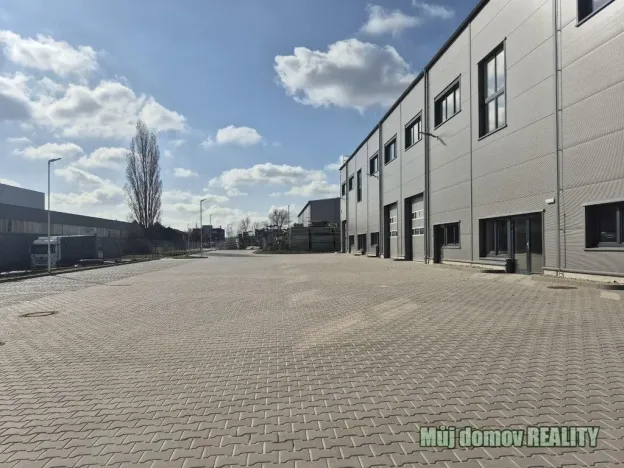 Pronájem skladu, Praha - Hostivař, 550 m2