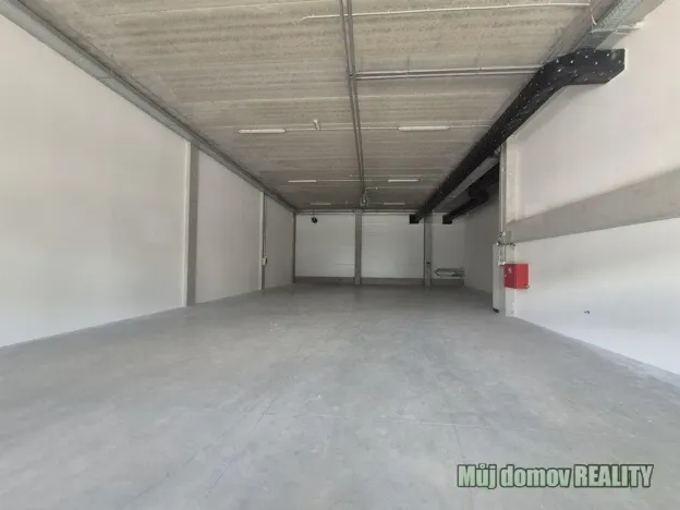Pronájem skladu, Praha - Hostivař, 550 m2