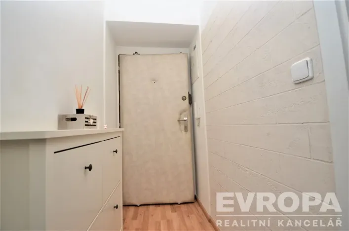 Pronájem bytu 2+kk, Praha - Libeň, Na Dědince, 40 m2