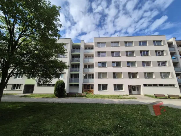 Prodej bytu 3+1, Veselí nad Lužnicí - Veselí nad Lužnicí I, Blatské sídliště, 78 m2