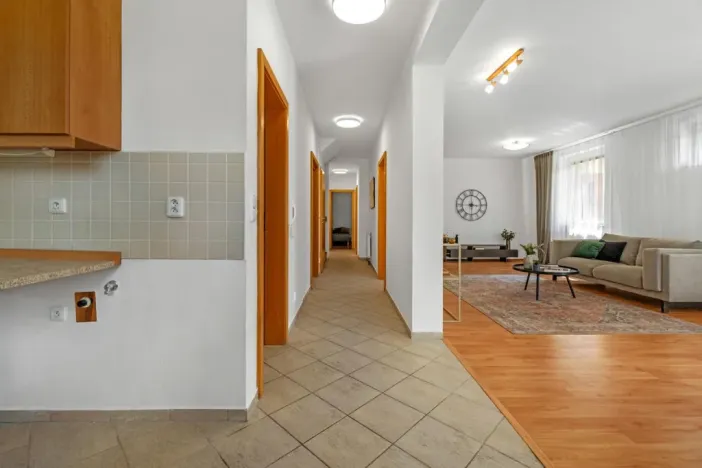 Prodej rodinného domu, Praha - Miškovice, Za můstkem, 202 m2