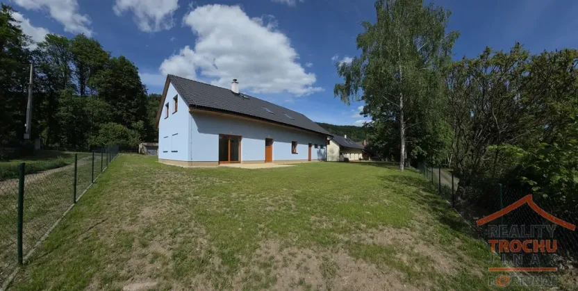 Prodej rodinného domu, Stárkov, 230 m2