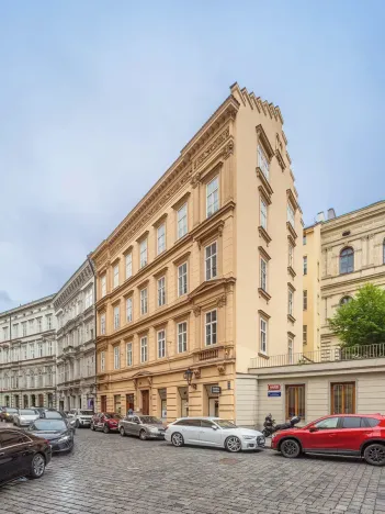 Prodej bytu 6+kk a větší, Praha - Staré Město, Karoliny Světlé, 143 m2