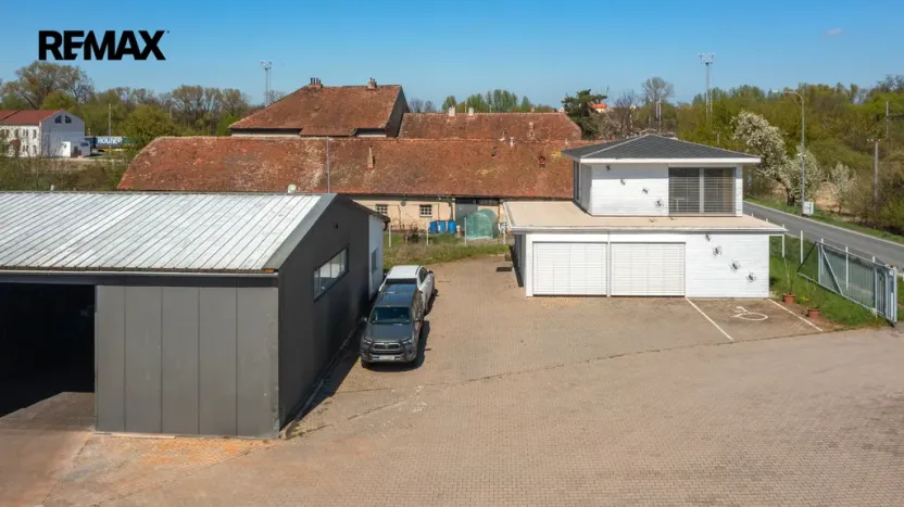 Prodej skladu, Chroustovice, 700 m2