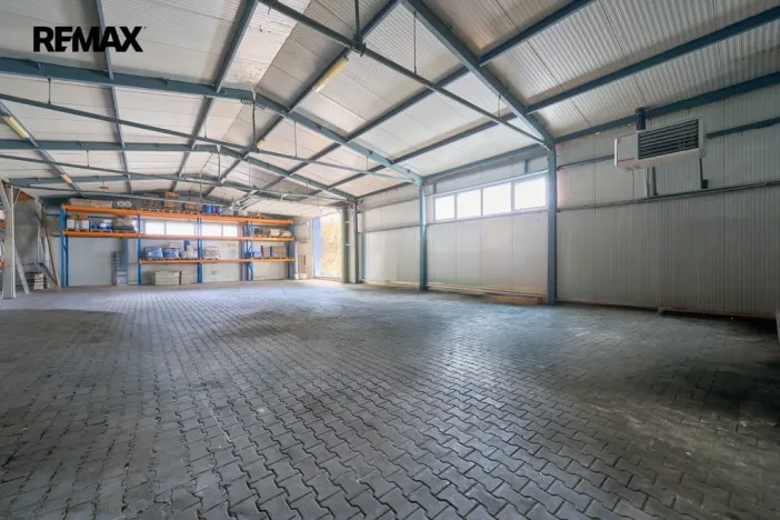 Prodej skladu, Chroustovice, 700 m2