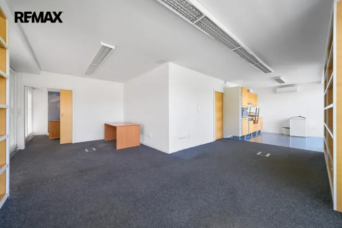 Prodej skladu, Chroustovice, 700 m2