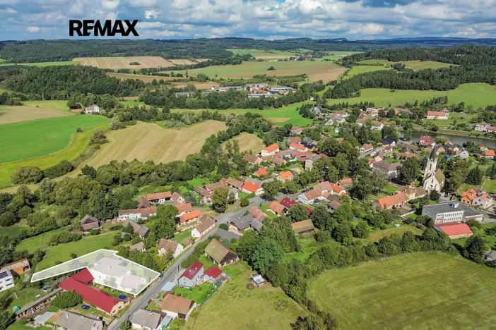 Prodej rodinného domu, Vrčeň, 437 m2