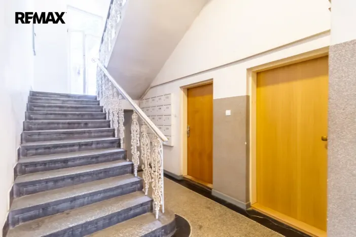 Pronájem bytu 1+kk, Praha - Žižkov, Cimburkova, 30 m2