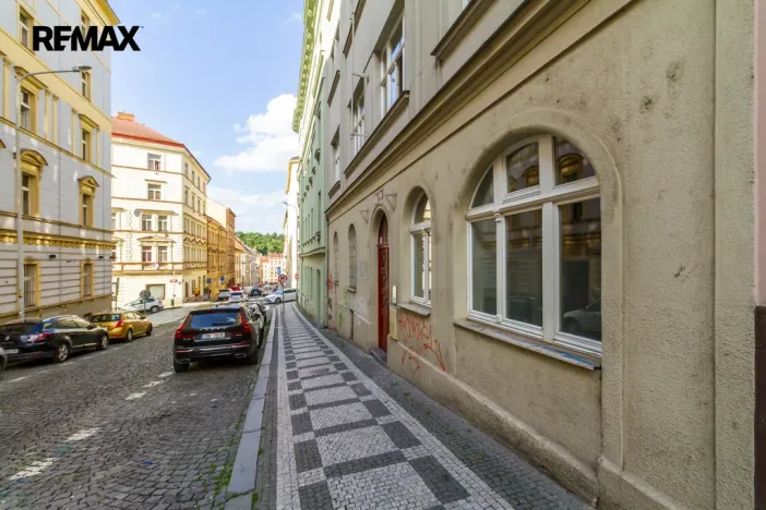 Pronájem bytu 1+kk, Praha - Žižkov, Cimburkova, 30 m2