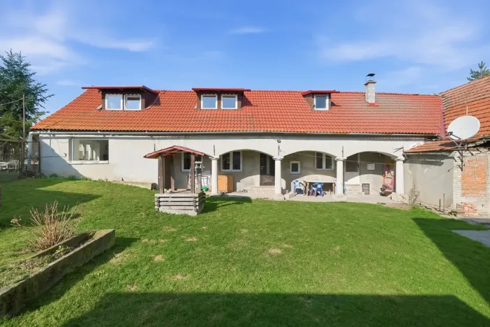 Prodej vícegeneračního domu, Hvozd - Klužínek, 216 m2