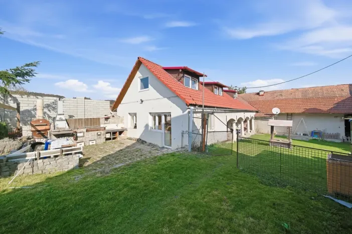 Prodej vícegeneračního domu, Hvozd - Klužínek, 216 m2