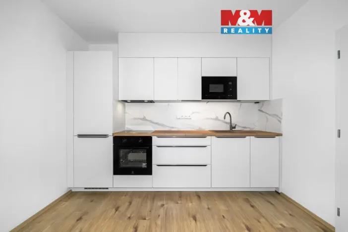 Pronájem bytu 2+kk, Plzeň, Safírová, 66 m2