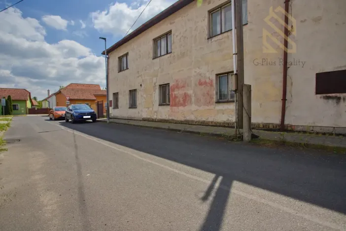 Prodej rodinného domu, Všetaty, V Sejtí, 216 m2