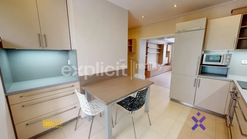 Pronájem bytu 2+1, Zlín, třída Tomáše Bati, 60 m2