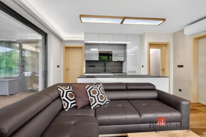 Prodej bytu 4+kk, Harrachov, 100 m2