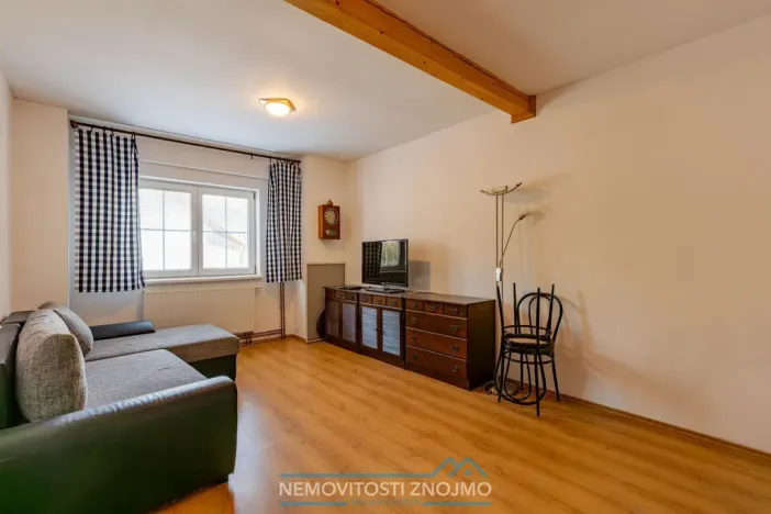 Prodej vícegeneračního domu, Jevišovice, 350 m2