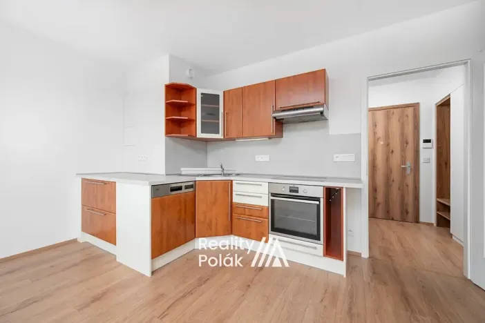 Pronájem bytu 1+kk, Liberec, Tovární, 37 m2