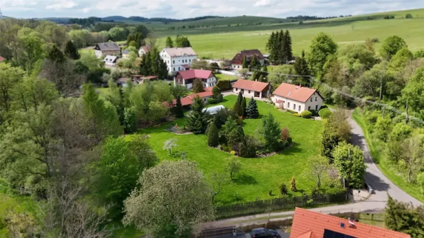 Prodej rodinného domu, Verneřice - Loučky, 340 m2