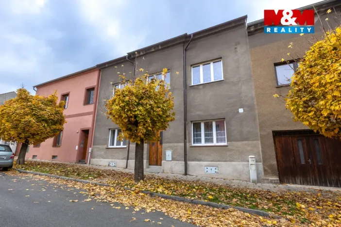 Prodej činžovního domu, Louny, Karlova, 193 m2