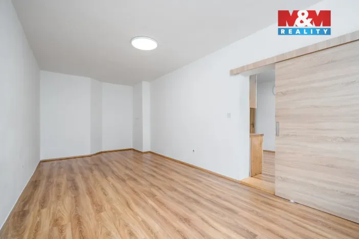 Pronájem bytu 1+1, Chlumec, Ústecká, 50 m2