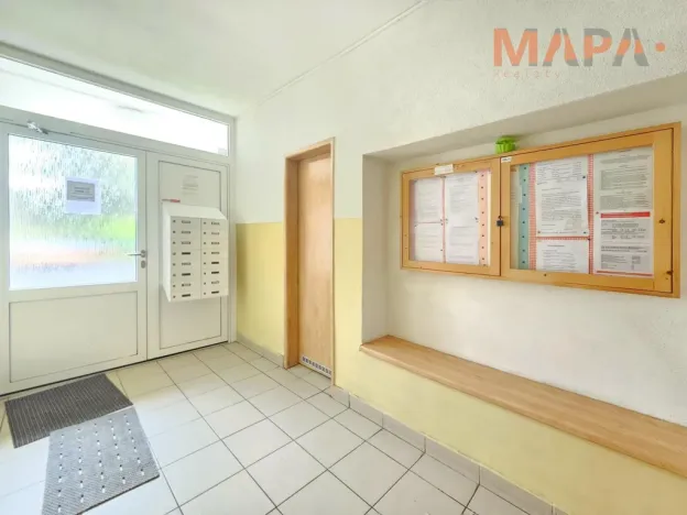 Prodej bytu 3+1, Klášterec nad Ohří, Školní, 67 m2