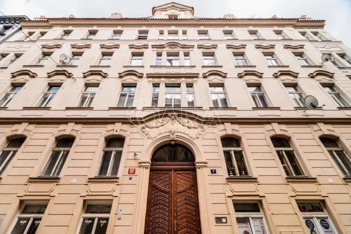 Pronájem bytu 4+1, Praha - Nové Město, Mikulandská, 84 m2
