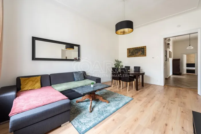 Pronájem bytu 4+1, Praha - Nové Město, Mikulandská, 84 m2