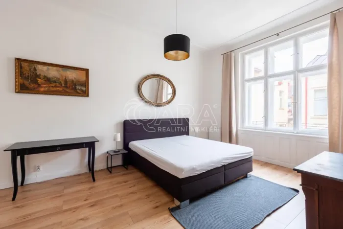 Pronájem bytu 4+1, Praha - Nové Město, Mikulandská, 84 m2