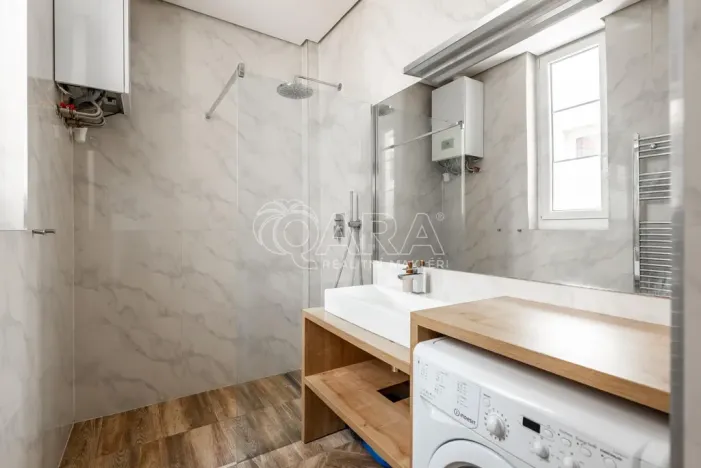 Pronájem bytu 4+1, Praha - Nové Město, Mikulandská, 84 m2