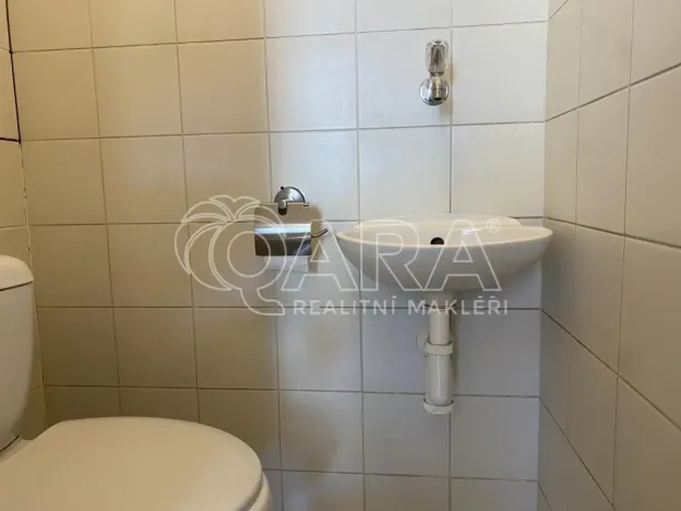 Pronájem bytu 2+1, Valašské Meziříčí - Krásno nad Bečvou, Nádražní, 53 m2