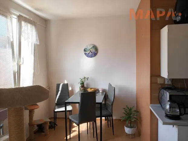 Pronájem bytu 2+1, Chomutov, Komenského, 64 m2