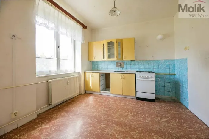 Prodej bytu 2+1, Kadaň, kpt. Jaroše, 59 m2