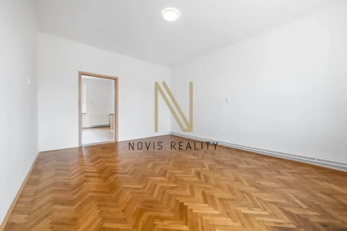Pronájem bytu 1+1, Klatovy, Masarykova, 46 m2