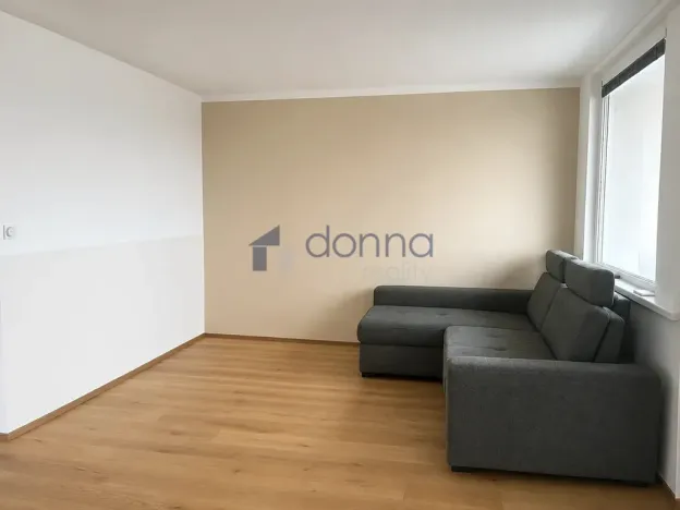 Pronájem bytu 3+kk, Praha, Vodnická, 84 m2