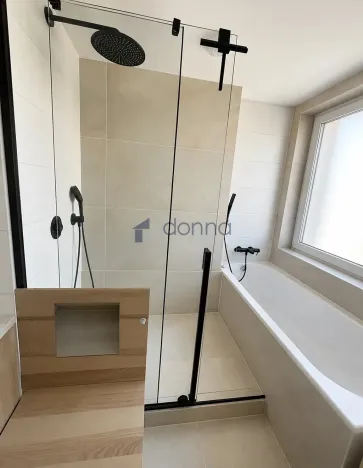 Pronájem bytu 3+kk, Praha, Vodnická, 84 m2