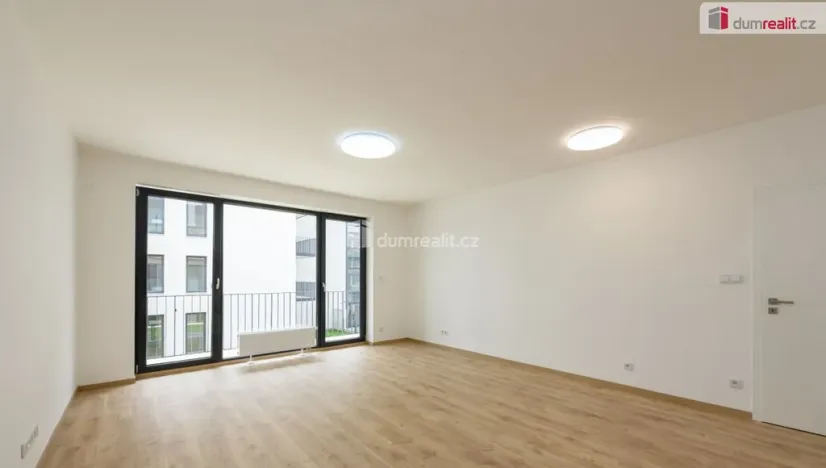 Pronájem bytu 2+kk, Plzeň - Jižní Předměstí, Goldscheiderova, 69 m2
