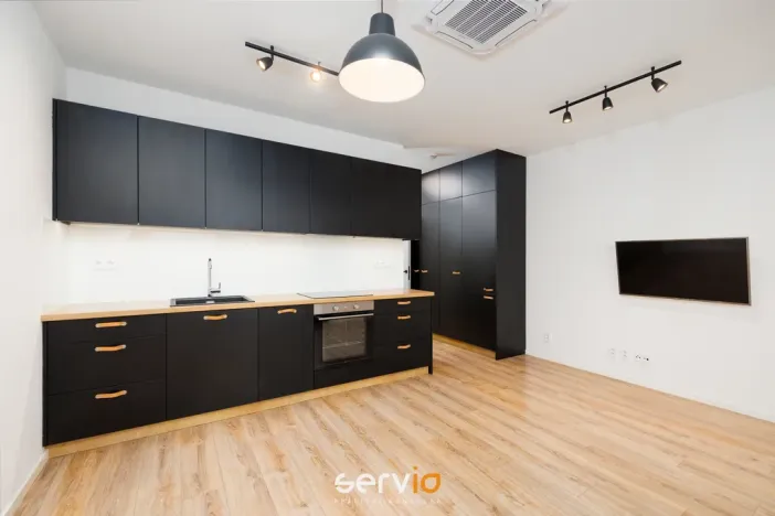 Pronájem bytu 1+kk, Brno, Úlehlova, 35 m2