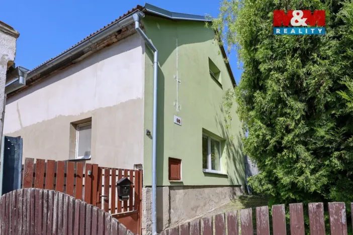 Prodej rodinného domu, Chožov, 120 m2